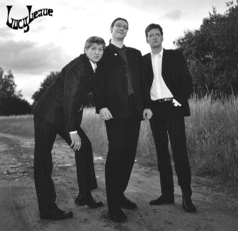 Lucy Leave - Picture